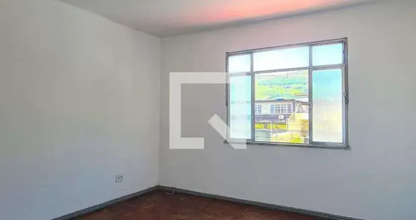 Casa com 2 quartos para alugar na Rua Clarimundo de Melo, Piedade, Rio de Janeiro