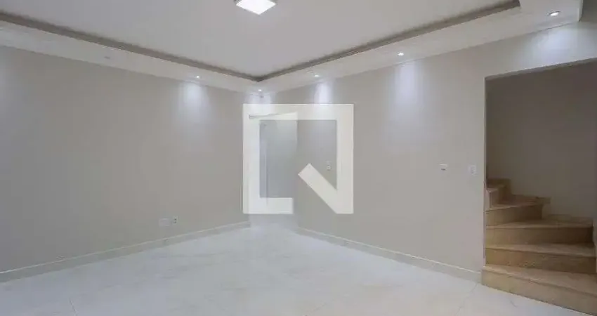 Casa com 3 quartos para alugar na Rua Herison, Mandaqui, São Paulo