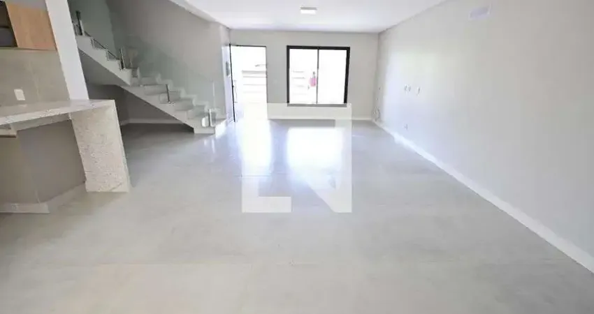 Casa com 3 quartos para alugar na Rua J1, Setor Jaó, Goiânia
