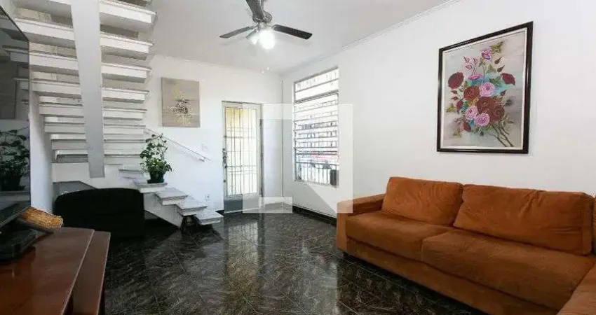 Casa com 2 quartos para alugar na Rua Moisés Marx, Tatuapé, São Paulo