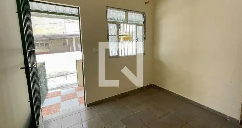 Casa para aluguel - bar dos cavaleiros, 1 quarto, 50 m² - duque de caxias