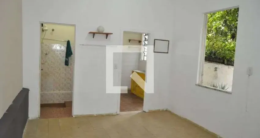 Casa com 1 quarto para alugar na Rua Silva Rabelo, Méier, Rio de Janeiro