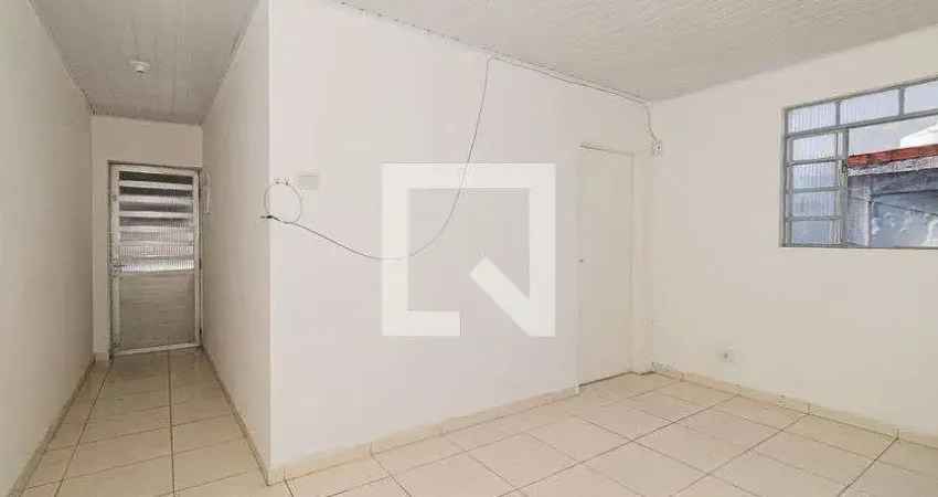 Casa com 3 quartos para alugar na Avenida Mazzei, Vila Mazzei, São Paulo