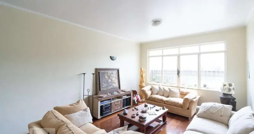 Casa com 3 quartos para alugar na Rua Ana Catharina Randi, Santo Amaro, São Paulo