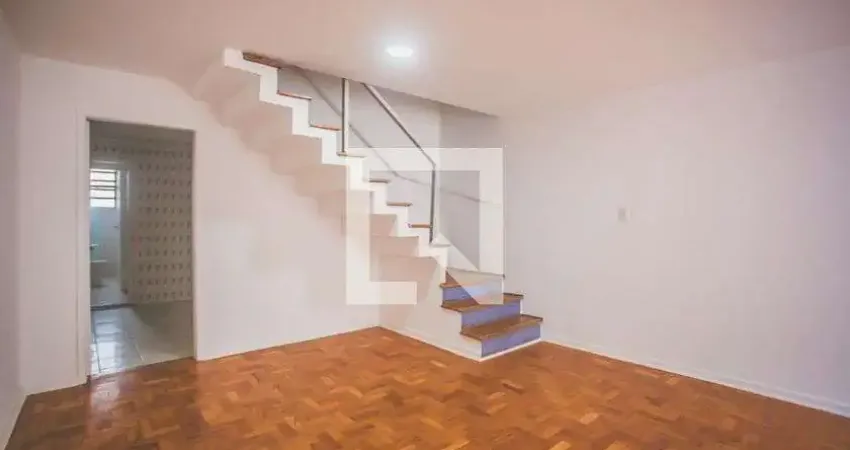 Casa com 3 quartos para alugar na Rua Forte de Itaipu, Saúde, São Paulo