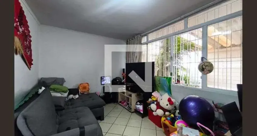 Casa com 3 quartos para alugar na Rua Monsenhor José Maria Monteiro, Ipiranga, São Paulo