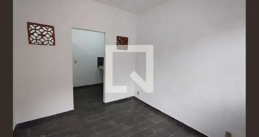 Kitnet / stúdio para aluguel - freguesia , 1 quarto,  15 m² - rio de janeiro