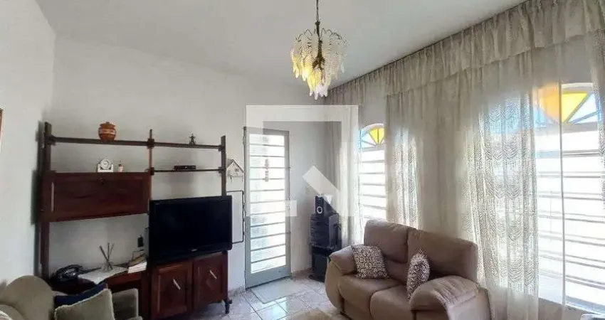 Casa com 3 quartos para alugar na Rua João José Pereira, Vila Mimosa, Campinas