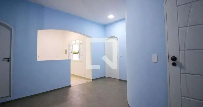 Casa com 3 quartos para alugar na Rua Iracema, Vila Ema, São Paulo