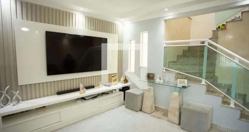 Casa com 3 quartos para alugar na Rua José Rodrigues da Silva, Pirituba, São Paulo