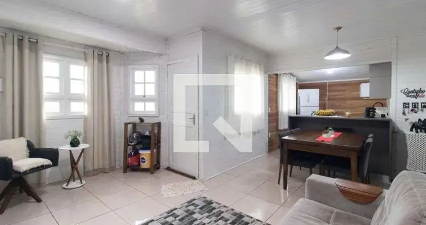 Casa com 2 quartos para alugar na Estrada Maria Altina, Hípica, Porto Alegre