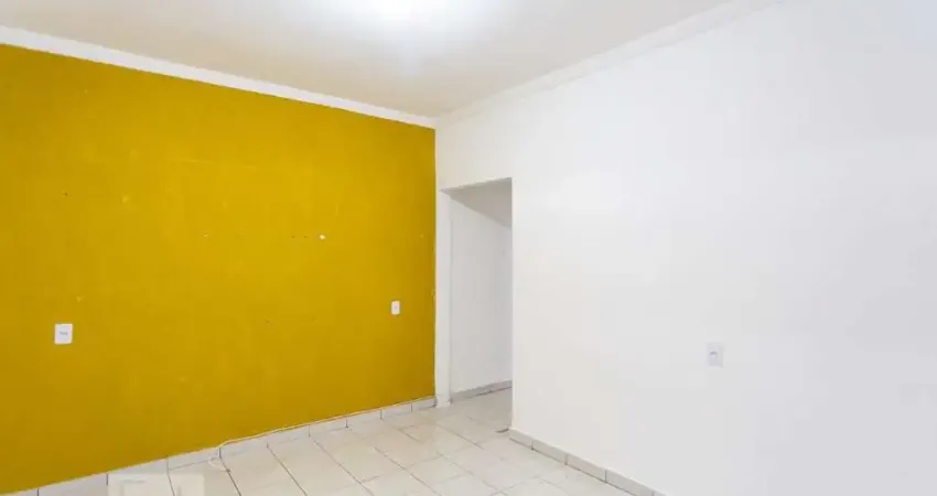 Casa com 2 quartos para alugar na Rua João Guimarães Rosa, Veloso, Osasco