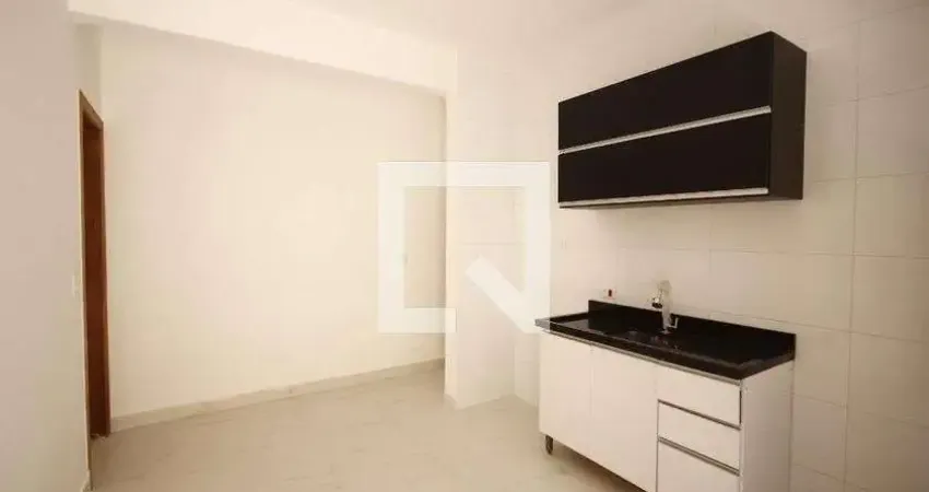 Casa / Sobrado em Condomínio para Aluguel - Ipiranga, 1 Quarto, 37 m² - São Paulo