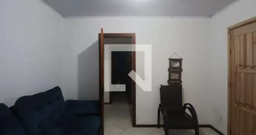 Casa com 3 quartos para alugar na Rua Verona, São José, Canoas