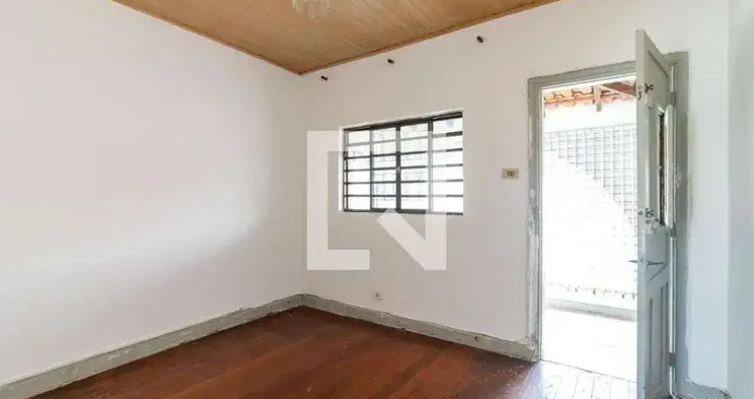 Casa com 2 quartos para alugar na Rua Santa Olímpia, Água Fria, São Paulo