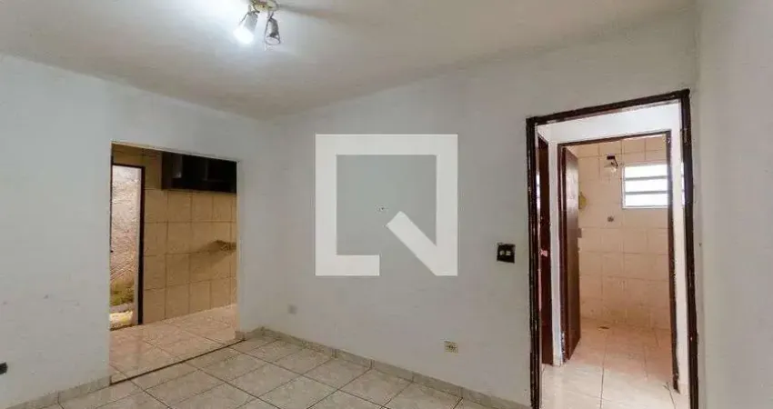 Casa com 3 quartos para alugar na Rua João Carlos Deynhausen, Jardim Peri, São Paulo