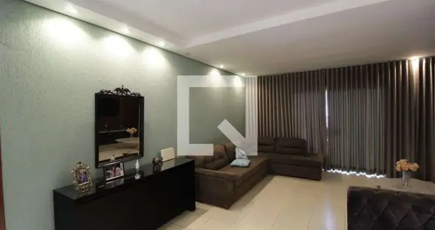 Casa para aluguel - nossa sra. aparecida, 3 quartos, 0 m² - uberlândia