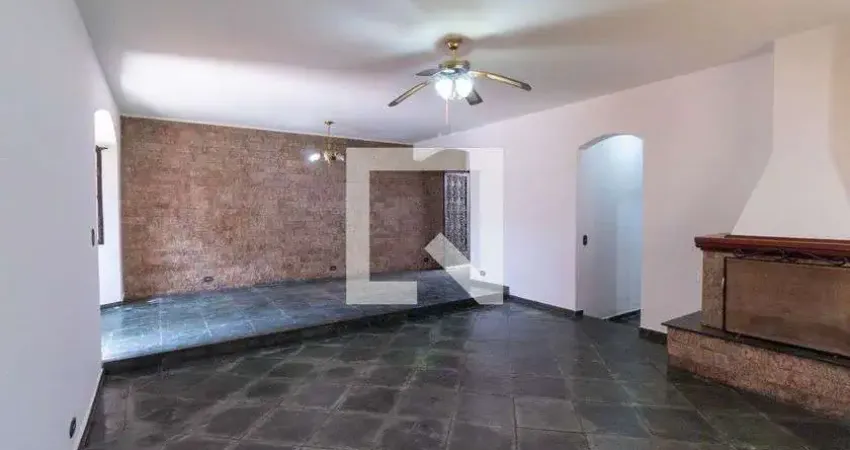 Casa com 5 quartos para alugar na Rua Vera, Vila Ré, São Paulo