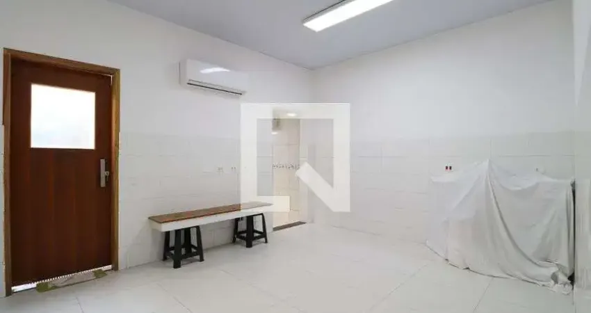 Casa com 2 quartos para alugar na Travessa Vila Maltês, Água Branca, São Paulo