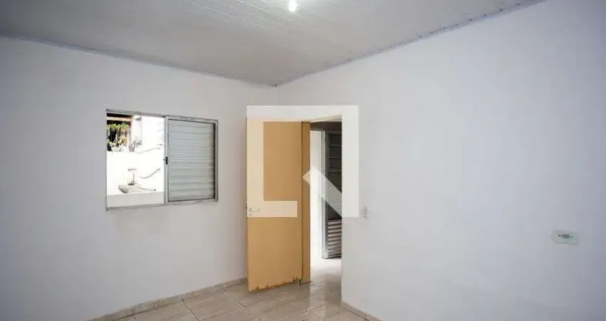 Casa com 1 quarto para alugar na Rua Serra Uassari, Campanário, Diadema