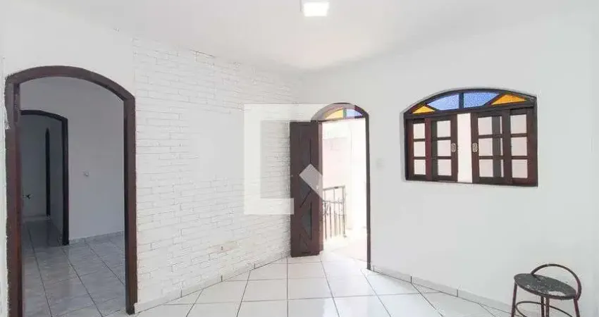 Casa com 2 quartos para alugar na Rua Secundino Veiga, Vila Maria, São Paulo