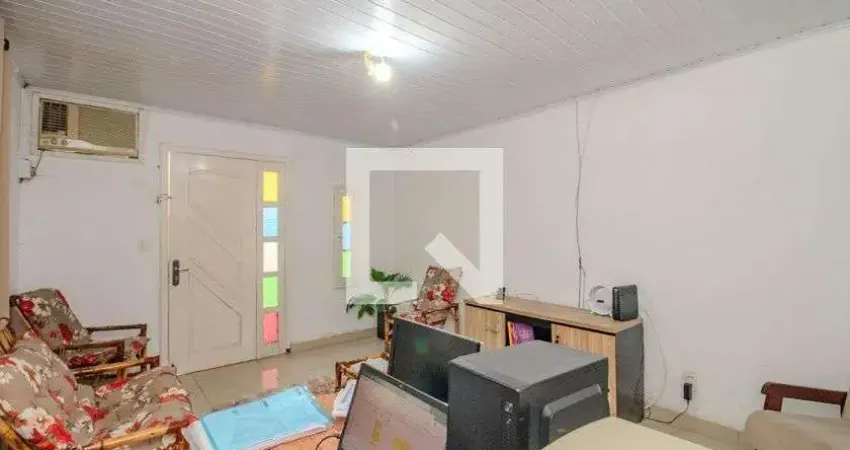 Casa com 2 quartos para alugar na Rua Pedro Moretto, Sarandi, Porto Alegre