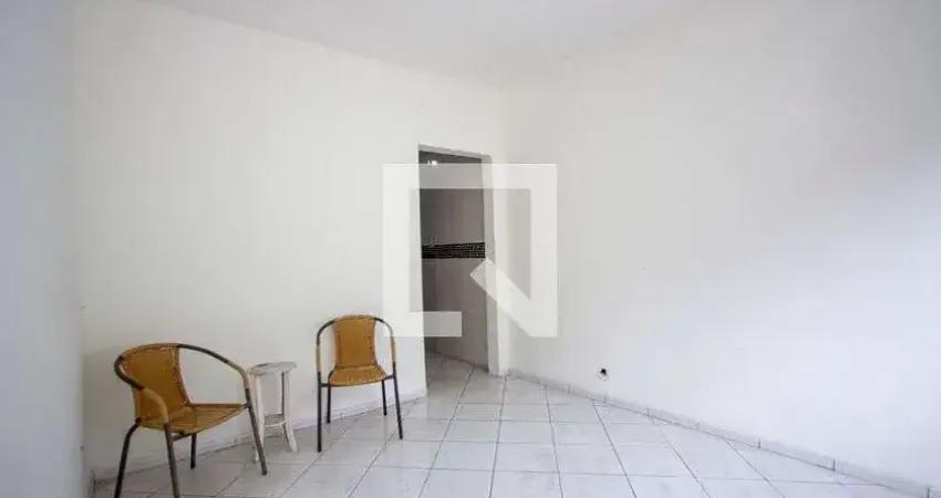 Casa com 3 quartos para alugar na Rua Desembargador Lima Castro, Fonseca, Niterói