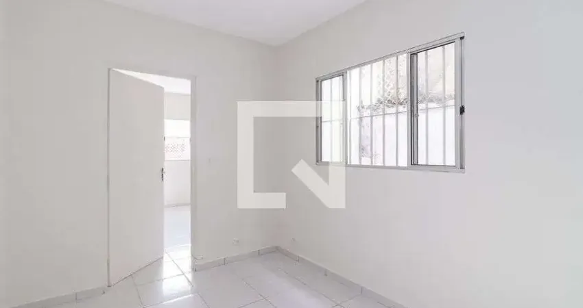 Casa com 1 quarto para alugar na Rua Guatucupajuba, Cangaíba, São Paulo