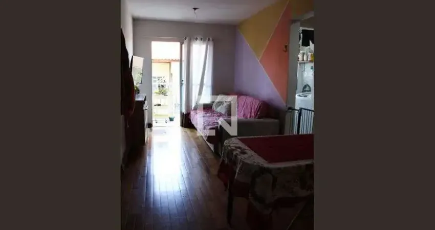 Apartamento com 2 quartos para alugar na Rua das Carmelitas, Centro, Cotia