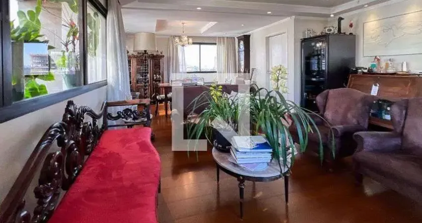 Cobertura com 4 quartos para alugar na Avenida Açocê, Moema, São Paulo