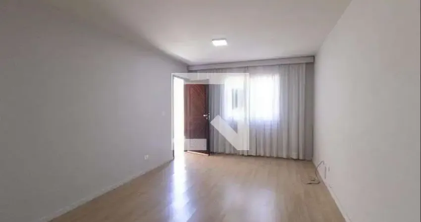 Casa com 3 quartos para alugar na Rua Wadisnaw Mucharski, Abranches, Curitiba