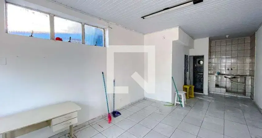 Casa com 1 quarto para alugar na Rua Antônio Marcondes, Ipiranga, São Paulo