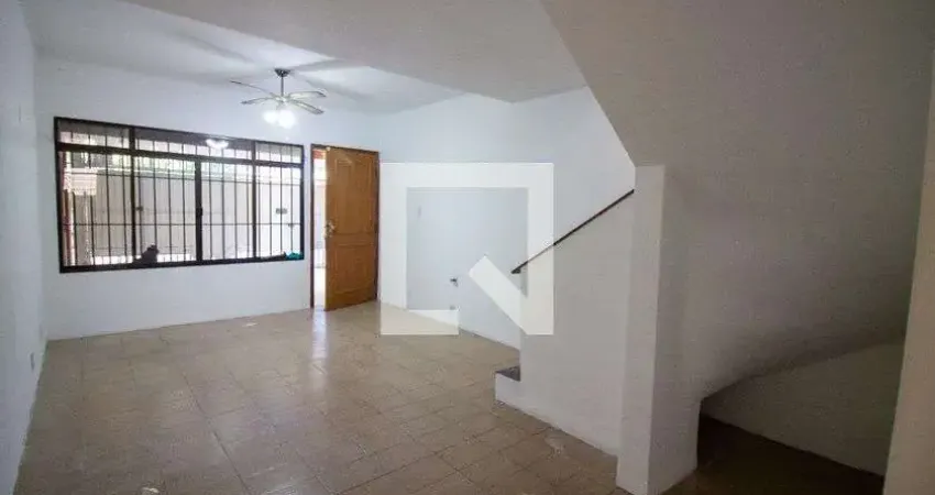 Casa com 2 quartos para alugar na Rua Cataguaz, Campo Belo, São Paulo