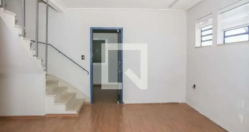 Casa com 2 quartos para alugar na Vila Romana São Paulo - Sp Brasil, Vila Romana, São Paulo