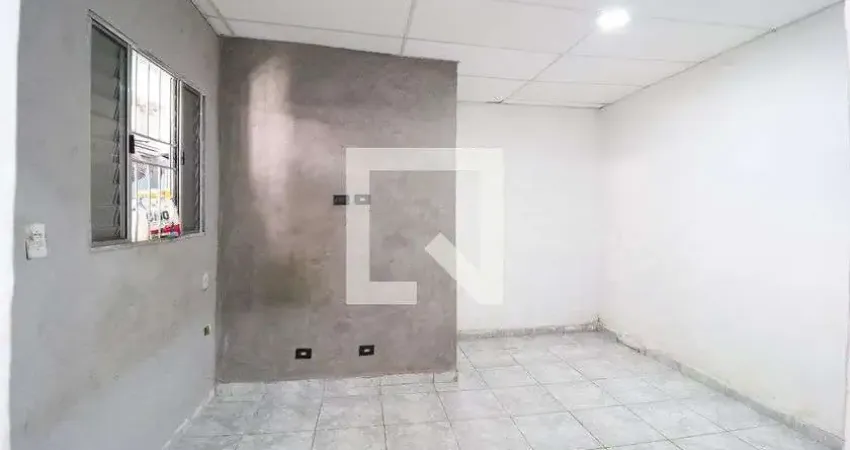 Casa com 1 quarto para alugar na Rua Osaka, Vila Maria, São Paulo