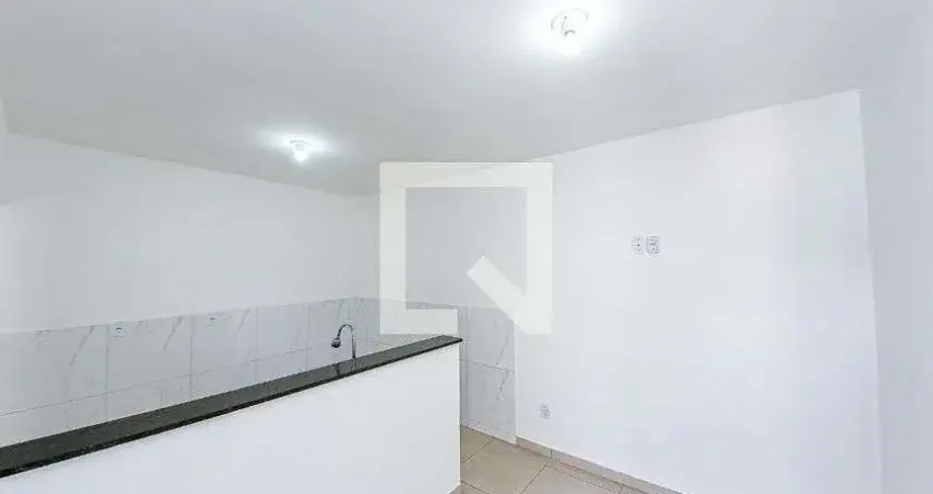 Casa com 1 quarto para alugar na Rua Luís Antônio da Costa, Sapopemba, São Paulo