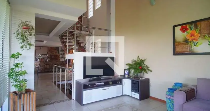 Casa com 2 quartos para alugar na Rua Sudão, Rincão, Novo Hamburgo