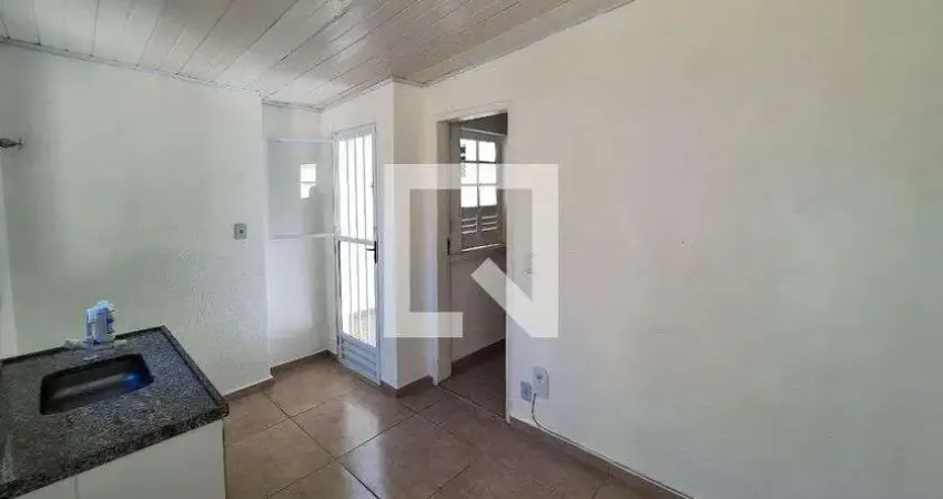 Casa com 1 quarto para alugar na Rua Antonio Nascimento Cottas, Itaipu, Niterói