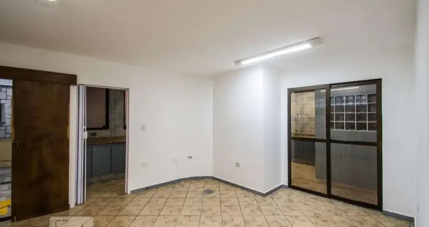 Casa com 1 quarto para alugar na Rua Riga, Sacomã, São Paulo