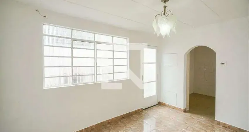 Casa com 1 quarto para alugar na Rua Carlos Del Prete, Belém, São Paulo