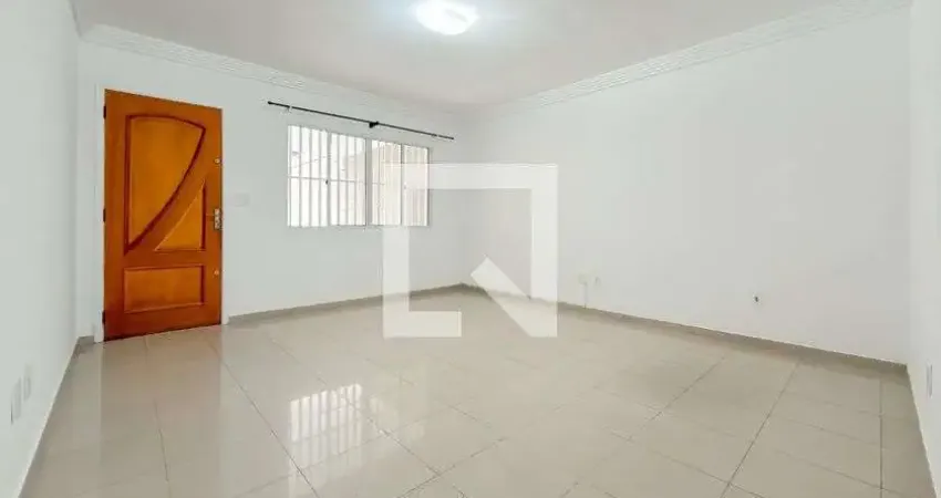 Casa com 3 quartos para alugar na Rua Dois de Julho, Ipiranga, São Paulo