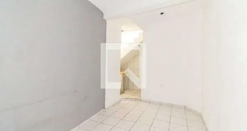 Casa com 1 quarto para alugar na Rua Gil, Vila Jacuí, São Paulo