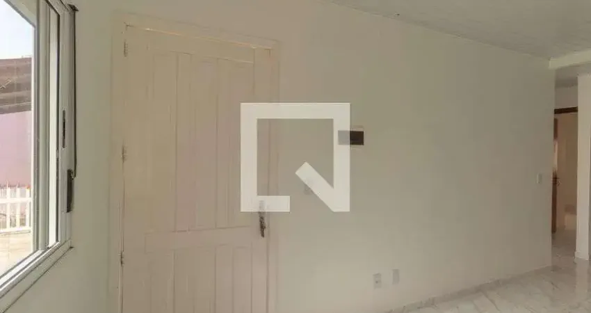 Casa com 2 quartos para alugar na Rua Urbano Thiesen, São José, Canoas