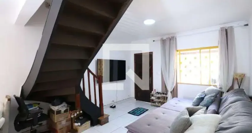 Casa com 2 quartos para alugar na Rua Gaspar Ricardo Júnior, Barra Funda, São Paulo