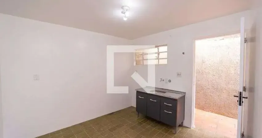 Casa com 1 quarto para alugar na Rua Celestino Gonçalves Bueno, Cangaíba, São Paulo