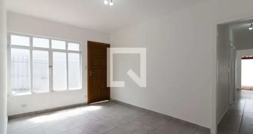 Casa com 2 quartos para alugar na Rua Celestino Gonçalves Bueno, Cangaíba, São Paulo