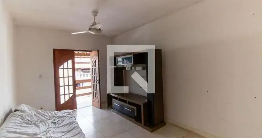 Casa com 3 quartos para alugar na Rua K Ac R Camilo Pereira, Maceió, Niterói