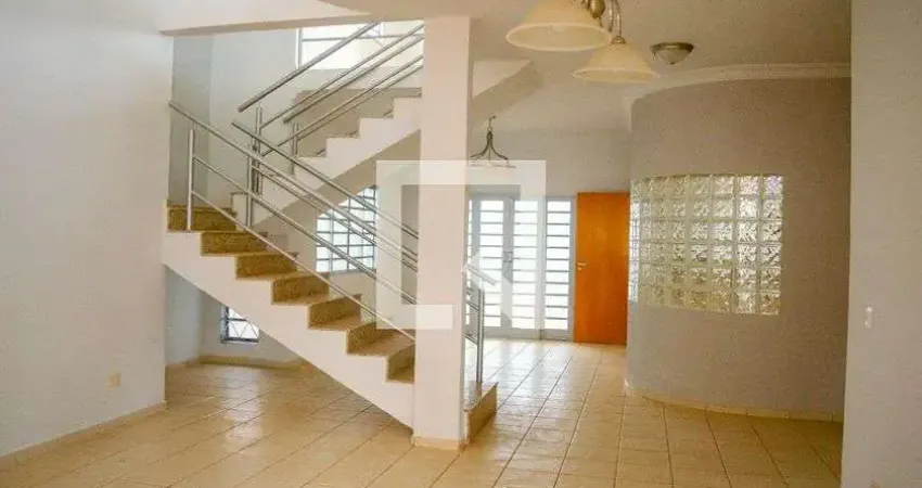 Casa com 4 quartos para alugar na Rua J-59, Setor Jaó, Goiânia