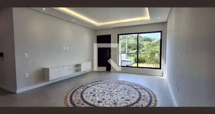 Casa para aluguel - joão paulo, 3 quartos,  210 m² - florianópolis
