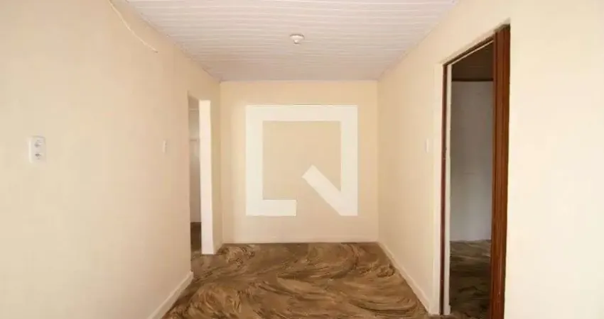 Casa com 2 quartos para alugar na Rua Francisco Chiarelli, Vila Jacuí, São Paulo